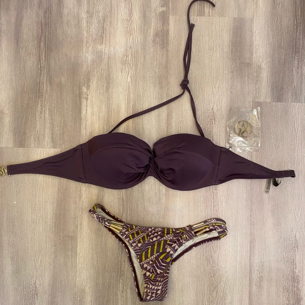 NWOT Victoria’s Secret knockout knot front bandeau & ruched Itsy bikini 34c/xs